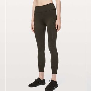 Lululemon In Movement 7/8 Tight *Everlux 25"